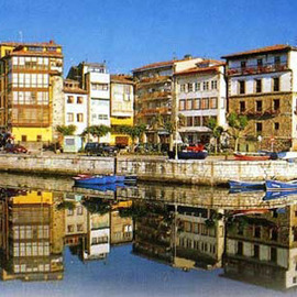 Llanes